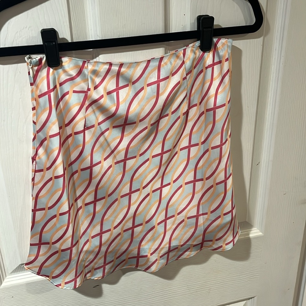 cotton candy LA skirt
originally from kb and co
worn once - Picture 2 of 4